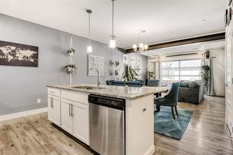 Kitchen - 19562 E Sunset Cir, Centennial, CO 80015 photo 3 of 3