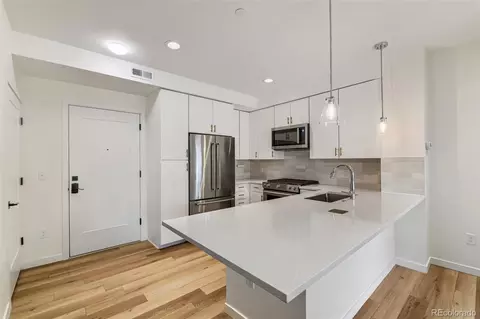 7357 Grandview Ave #203, Arvada, CO 80002
