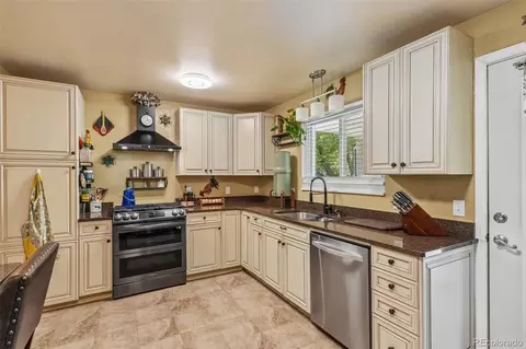 11070 Eudora Cir, Thornton, CO 80233 photo 12