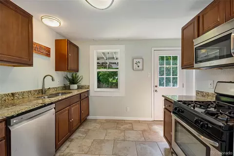 2410 Pierce St, Edgewater, CO 80214 photo 10
