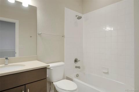 9675 E Idaho Pl, Denver, CO 80231 photo 20
