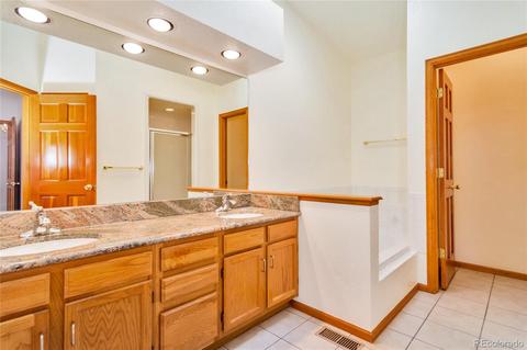 2 Ward Ct, Lakewood, CO 80228 photo 12