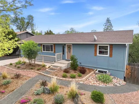 743 Manitou Blvd, Colorado Springs, CO 80904