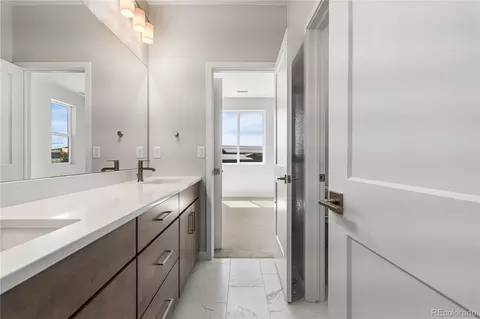 Entry Way - 11567 Amplify Cir, Lone Tree, CO 80124 photo 1 of 2