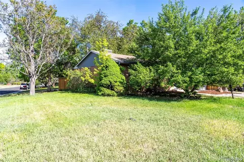 Exterior - 1060 35th St, Boulder, CO 80303 photo 4 of 8