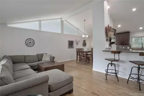 7453 E Jefferson Dr, Denver, CO 80237 photo 6