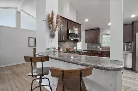 7453 E Jefferson Dr, Denver, CO 80237 photo 5