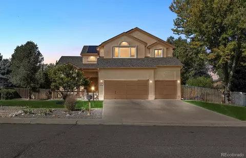 957 S Emporia St, Denver, CO 80247