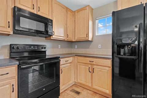 21996 E Irish Dr, Aurora, CO 80016 photo 14