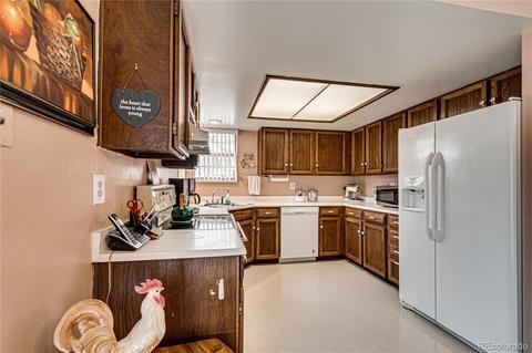 8295 Iris St, Arvada, CO 80005 photo 10