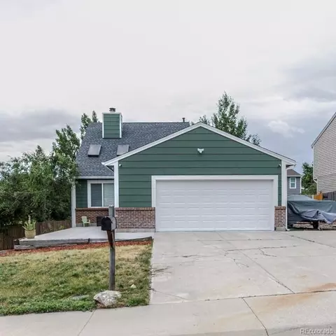 9629 Orangewood Dr, Thornton, CO 80260
