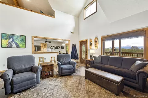 Living - 111 Twinkle Rd, Guffey, CO 80820 photo 3 of 4