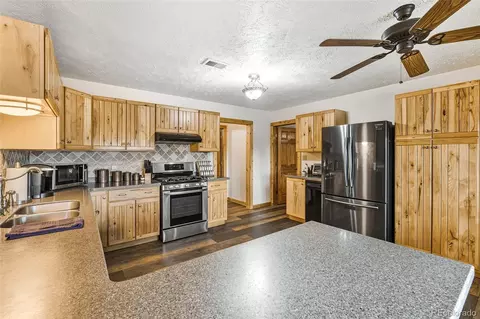 Kitchen - 111 Twinkle Rd, Guffey, CO 80820 photo 3 of 3