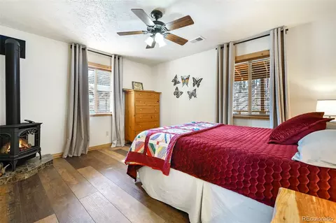 Bedroom - 111 Twinkle Rd, Guffey, CO 80820 photo 4 of 6