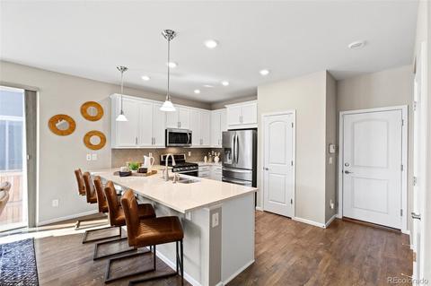 11129 E 25th Dr, Aurora, CO 80010 photo 5
