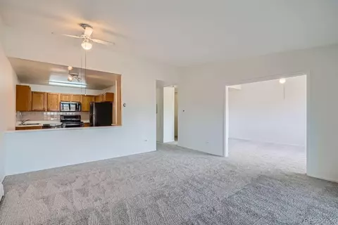 650 S Clinton St #4D, Denver, CO 80247