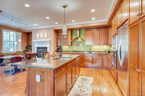 9075 E 29th Pl, Denver, CO 80238 photo 1