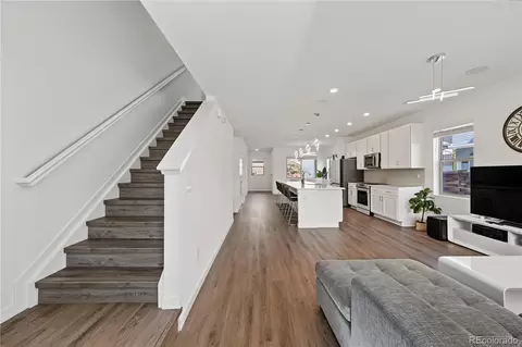 Entry Way - 6875 Juniper Ln, Arvada, CO 80007 photo 1 of 2
