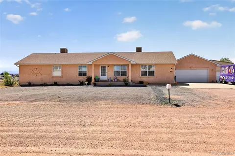 971 S Los Charros Dr, Pueblo, CO 81007