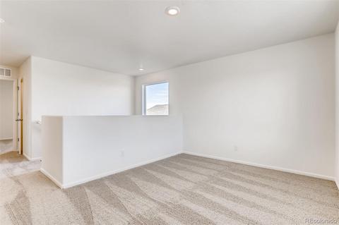 364 Maple St, Bennett, CO 80102 photo 5