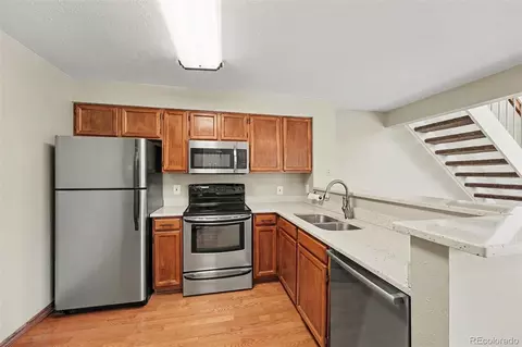 Kitchen - 4820 E Kentucky Ave #E, Denver, CO 80246 photo 1 of 1