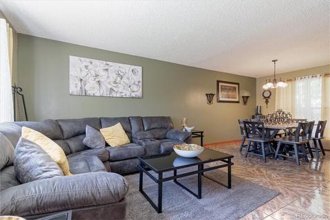15937 E Kepner Dr, Aurora, CO 80017 photo 5