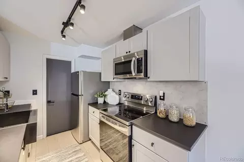 142 Jackson St, Denver, CO 80206 photo 5
