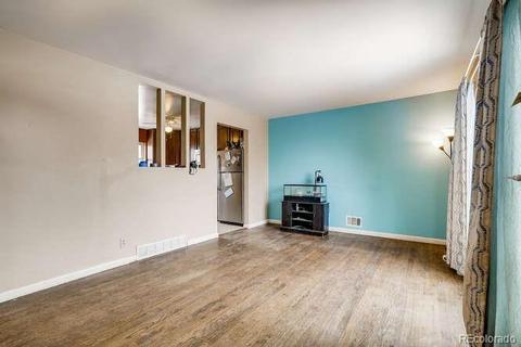 10470 Marion St, Northglenn, CO 80233 photo 2