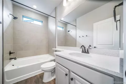 Bath - 21905 E 51st Dr, Aurora, CO 80019 photo 1 of 1