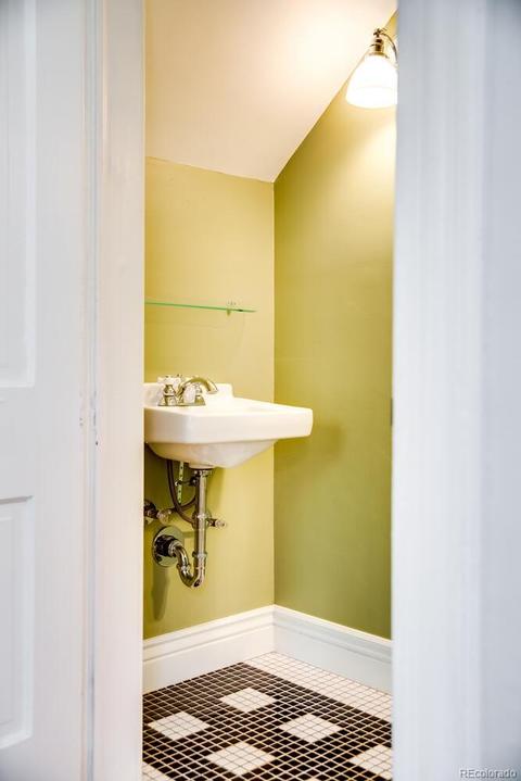 904 E 20th Ave, Denver, CO 80205 photo 23