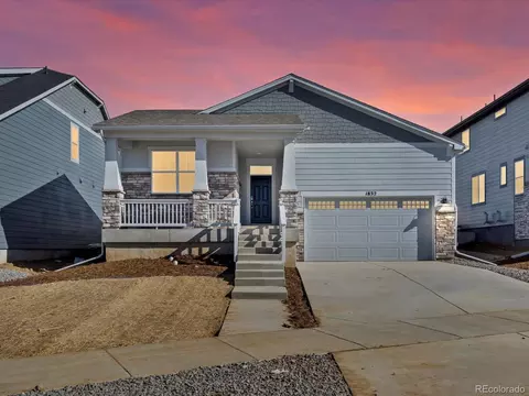 1832 S De Gaulle Ct, Aurora, CO 80018
