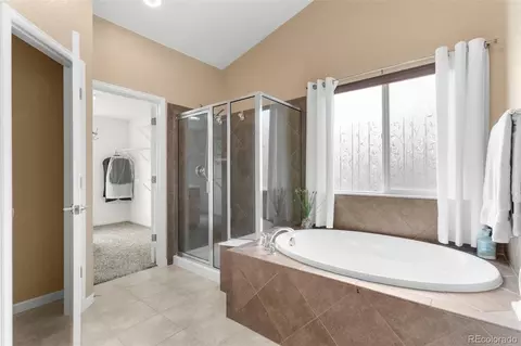 Bath - 285 Bittern Dr, Johnstown, CO 80534 photo 5 of 6