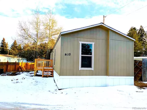 300 S Park St, Woodland Park, CO 80863