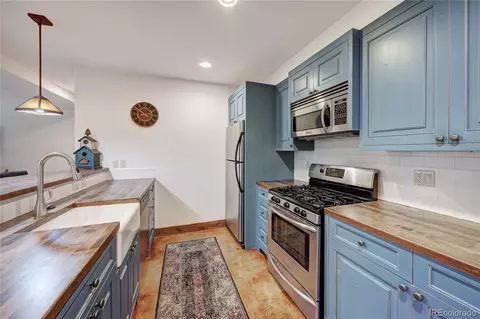 Kitchen - 456 Peerless Dr, Breckenridge, CO 80424 photo 6 of 6