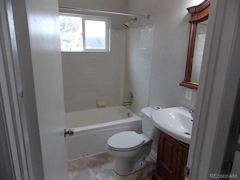 2060 E 89th Ave, Thornton, CO 80229 photo 8