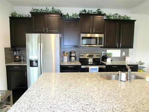 19149 E 54th Pl E, Denver, CO 80249 photo 2