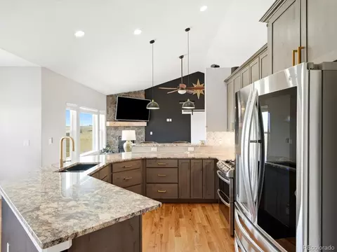 50111 E Maplewood Pl, Bennett, CO 80102 photo 11