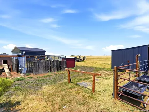 50111 E Maplewood Pl, Bennett, CO 80102 photo 40