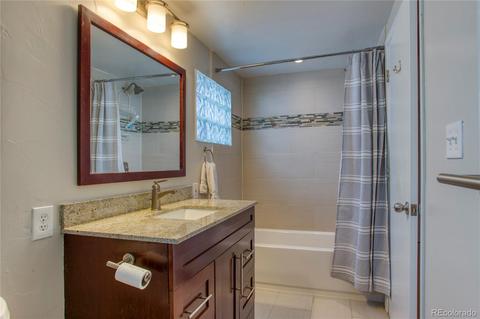 3692 S Grape St, Denver, CO 80237 photo 29