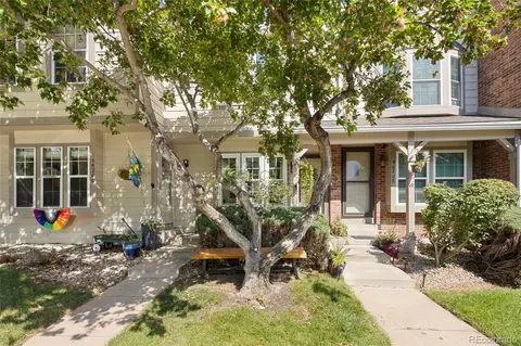9620 W Chatfield Ave #D, Littleton, CO 80128