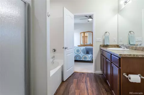 Bath - 4479 E 95th Ct, Thornton, CO 80229 photo 2 of 2
