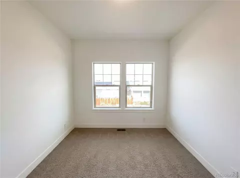 10260 E 57th Pl, Denver, CO 80238 photo 16