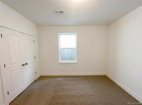 10260 E 57th Pl, Denver, CO 80238 photo 11