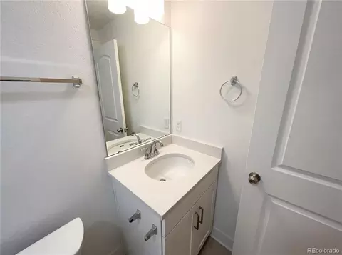 10260 E 57th Pl, Denver, CO 80238 photo 13