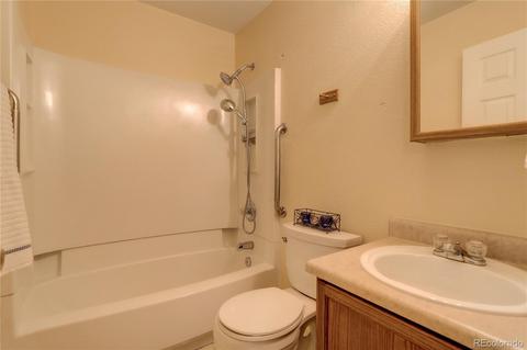 15947 E 13th Ave, Aurora, CO 80011 photo 20