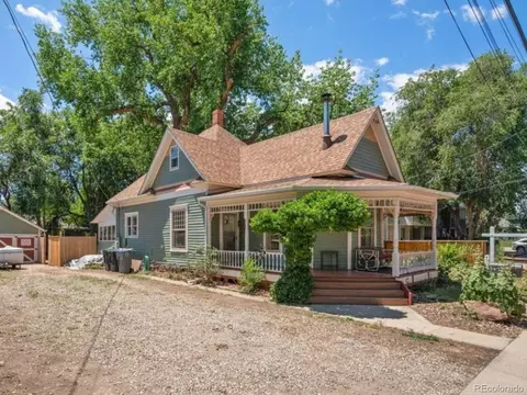 345 Mountain View Ave, Longmont, CO 80501