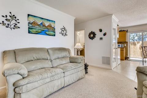 17427 E Temple Dr, Aurora, CO 80015 photo 7