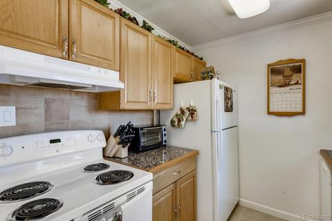 17427 E Temple Dr, Aurora, CO 80015 photo 10