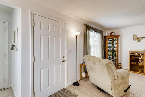 17427 E Temple Dr, Aurora, CO 80015 photo 5
