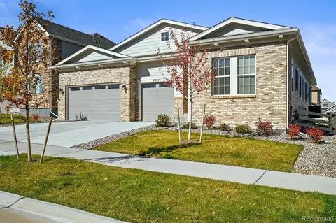 7051 S White Crow Way, Aurora, CO 80016